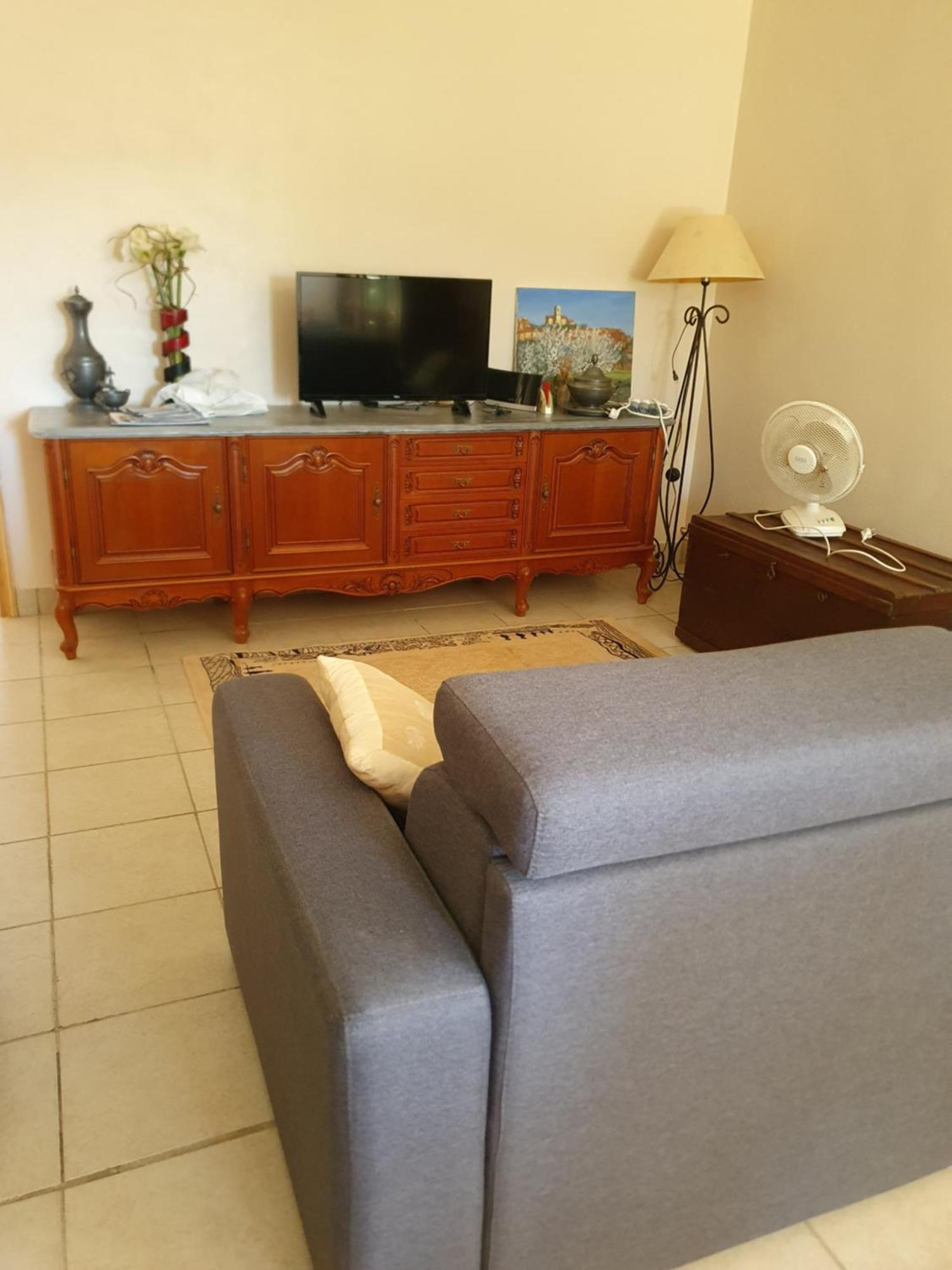 Appartement T2 Bas De Villa Avec Jardinet Au Calme Proche Mer La Seyne-sur-Mer Eksteriør billede