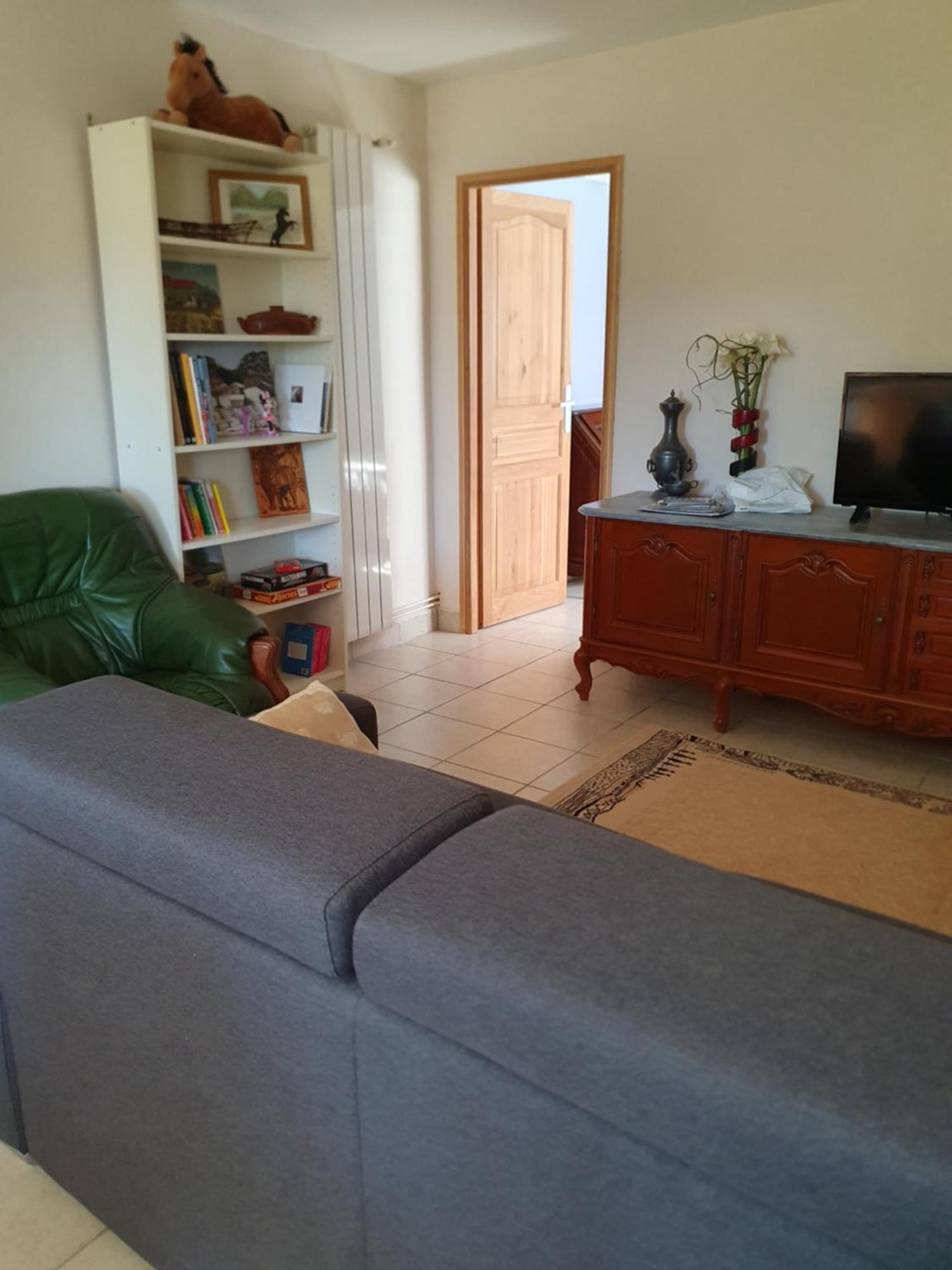 Appartement T2 Bas De Villa Avec Jardinet Au Calme Proche Mer La Seyne-sur-Mer Eksteriør billede